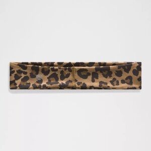 lululemon NWT True Leopard Headband